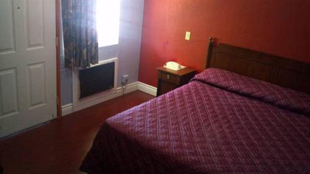 لونغ بيتش، كاليفورنيا Travel Eagle Inn Motel المظهر الخارجي الصورة
